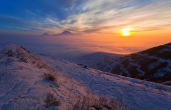 Зимнее сказочное путешествие по местам силы Армении на 7 дней Ближайшие даты с 13 по 20 декабря, с 3 по 10 января и с 17 по 24 января (даты могут корректироваться под запрос от трех человек)