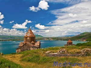 Тур в Армению «Бюджетный поход по югу Армении без рюкзаков»